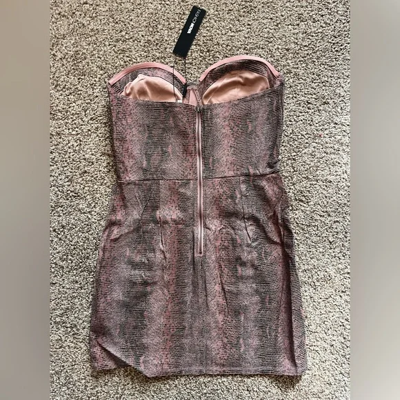 NWT Fashion Nova Strapless Snake Print Mini Dress - Picture 3 of 4